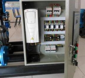 PLC׃�l���ƹ�M��